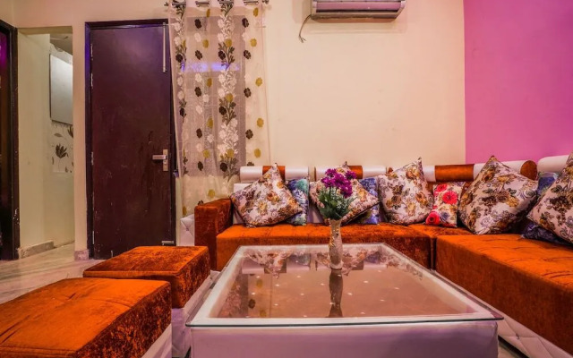 Janak Residency By OYO Rooms