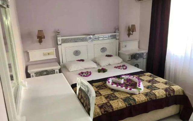 Larina Resort & Spa Hotel