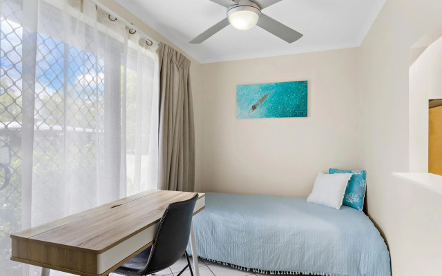 Modern & Stylish 2 Bedroom Townhouse