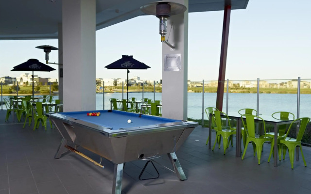 Mercure Melbourne Caroline Springs