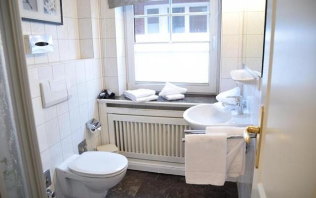 Kampstraße 9, W3, GB3