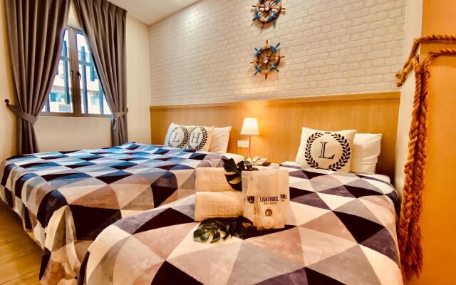 LightHouse Hotel & ShortStay