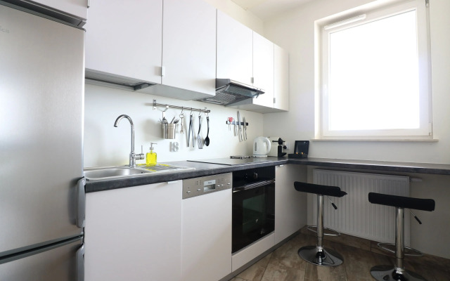 Good Time Apartments-Old Town Residence