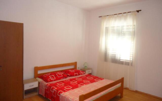 Apartments Vrša