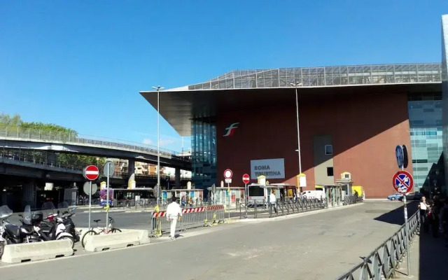 Room Private Bath 5min From Tiburtina Station - Metro Line B