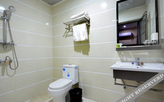 Xingchen Business Hotel