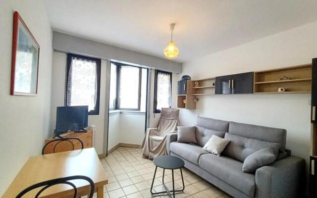 Studio Aix-les-Bains, 1 pièce, 2 personnes - FR-1-555-20