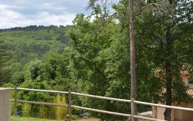 Maison Salavas, 3 Pièces, 6 Personnes - Fr-1-382-32