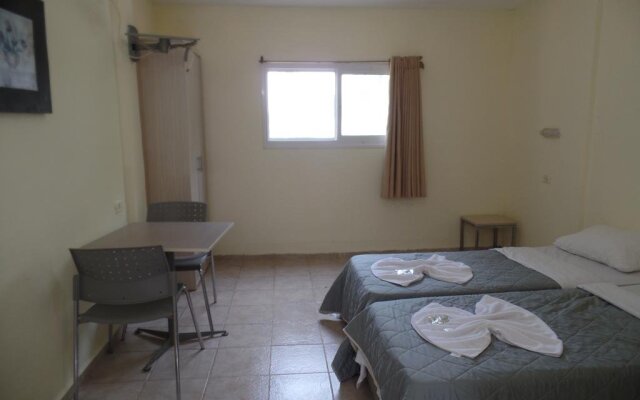 Mor Accommodation In Achziv