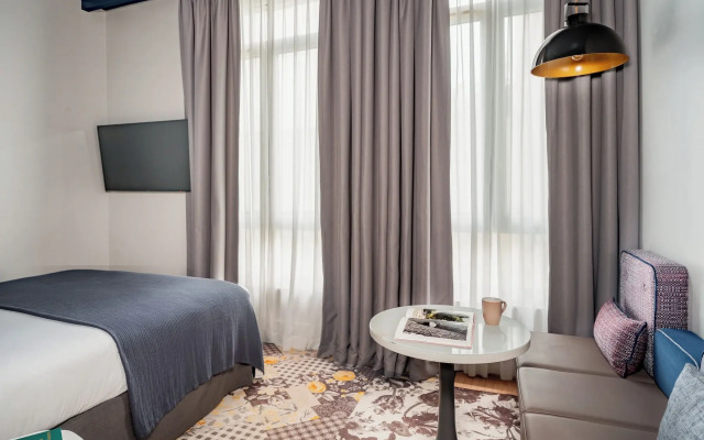Belleval Hotel