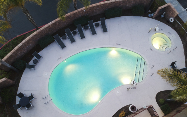 Hampton Inn & Suites Hermosa Beach