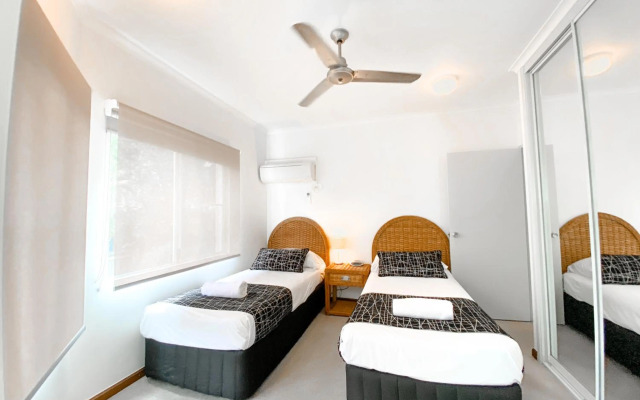 Beach Terraces- Port Douglas