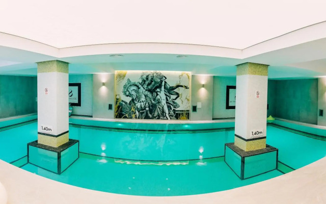 Mandachi Hotel & SPA