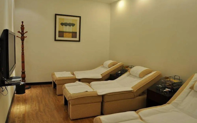 Nine Point International Hotel