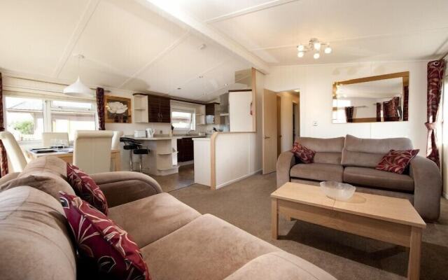 Sandy Meadows Lodge Park