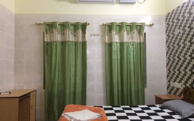 Patra Guest House