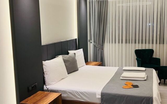 Ci Plus Hotel