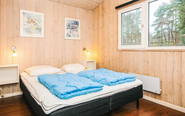 10 Person Holiday Home in Glesborg-by Traum