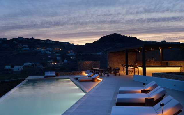 Ezio Bo Luxury Living