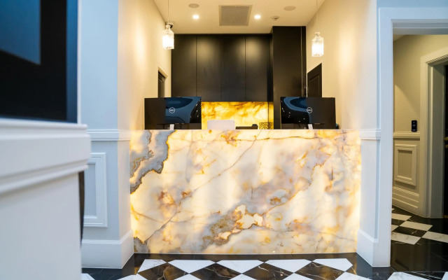 Gladius Hotel & Suites