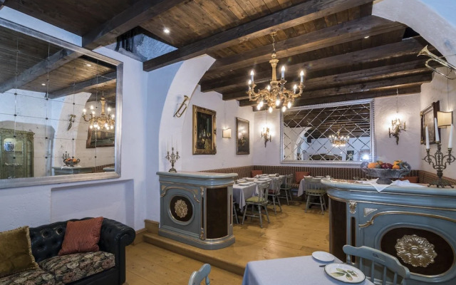 Càdor Hotel