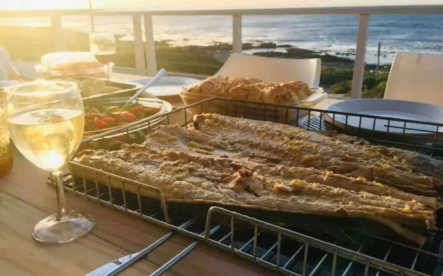 Gansbaai Seafront Holiday House: Ons C-huis