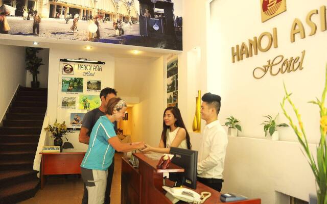 Hanoi Little Center Hotel