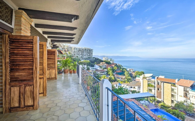 Mid-century Modern Condo w/ Patio & Ocean Views!
