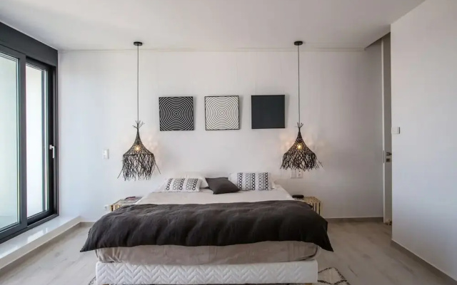Magic Cave Villa in Tinos