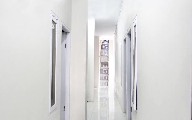 OYO 120 GP Residence