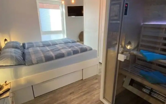 Near the North Sea Modern Retreat