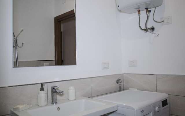 Beachfront two Room Apartment Sparaglione