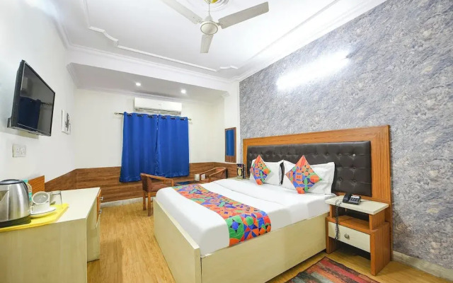 Fabhotel Prime The Everest 30