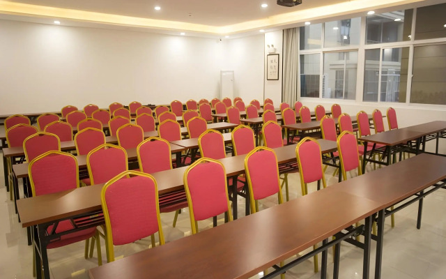 Vatica Suzhou Xiaoxian  Longhu Road Hotel