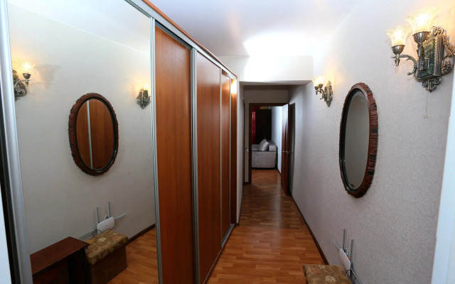 Apartments on 144 Marshal Zhukov Street