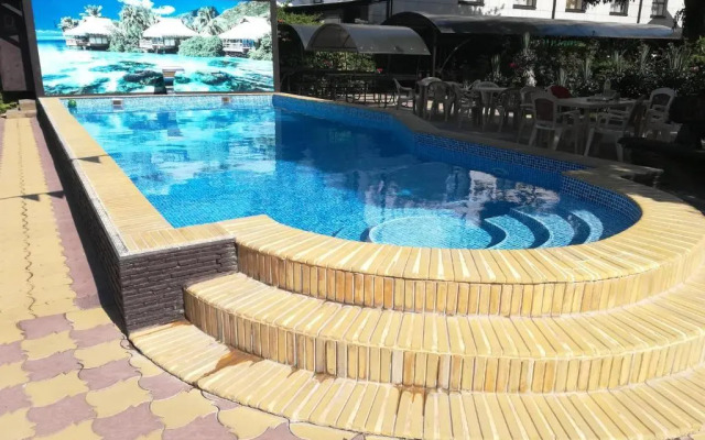Inn Postoyalyi Dvor