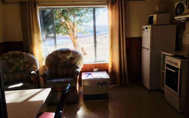 Anglers Reach Lakeside Village