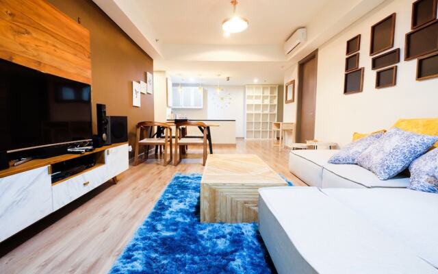 Luxurious 2BR St. Moritz Puri Apartment with Private Lift