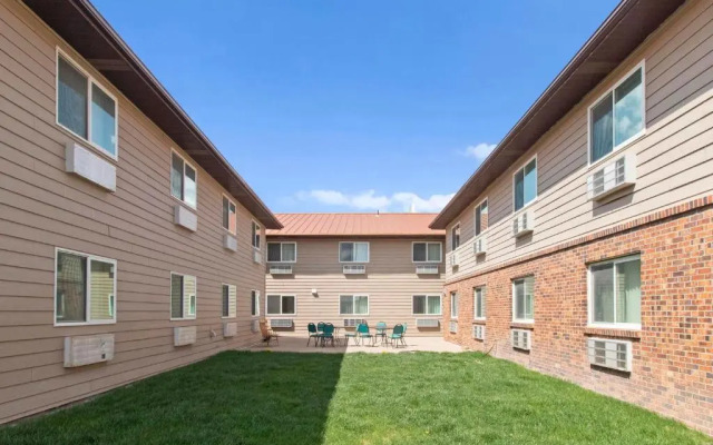 Super 8 By Wyndham Ogallala