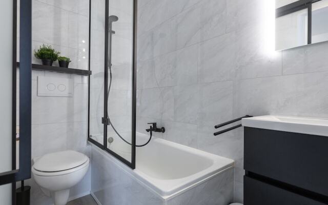 Studio With Sleeping Area