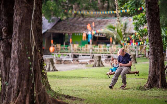 Kaw Kwang Beach Resort