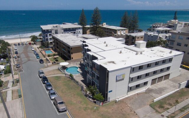 Merrima Court Holidays