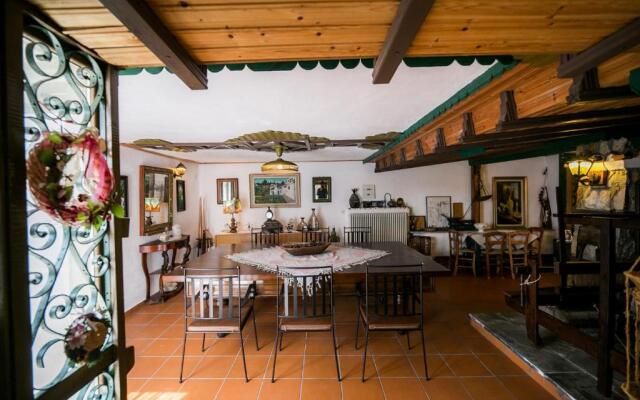 El Villa Rooms