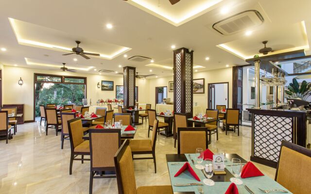 Silk River Hoi An Hotel & Spa