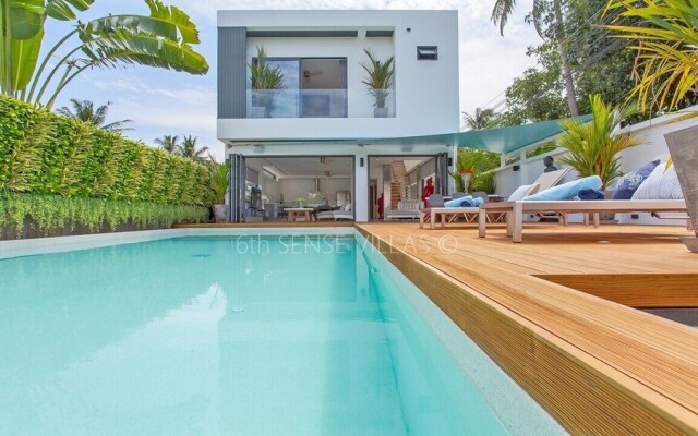 Trendy Modern Chic Villa Samakki Garden