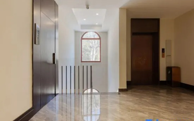 Yichun Huge Hot Spring Holiday Villa