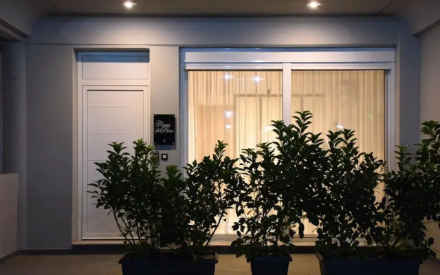 Casa di Pino in Paradisi Square Near Airport