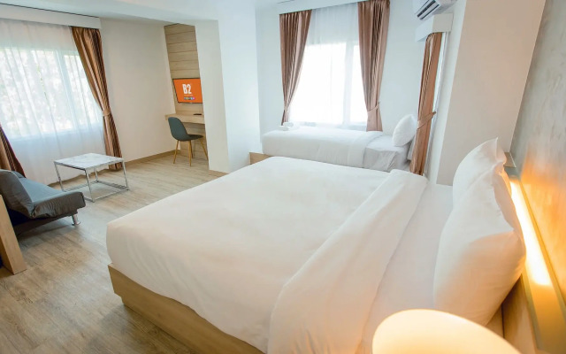 B2 Nakhon Sawan Premier Hotel