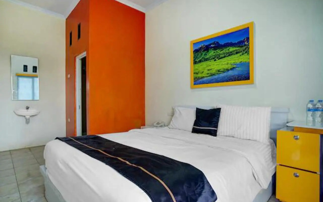 Hotel O near Mall Boemi Kedaton formerly Hotel Lima Residence – Guest Rooms – Bandar Lampung