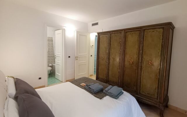 JOIVY Villa Milva W/ Car Park Beside The Beach